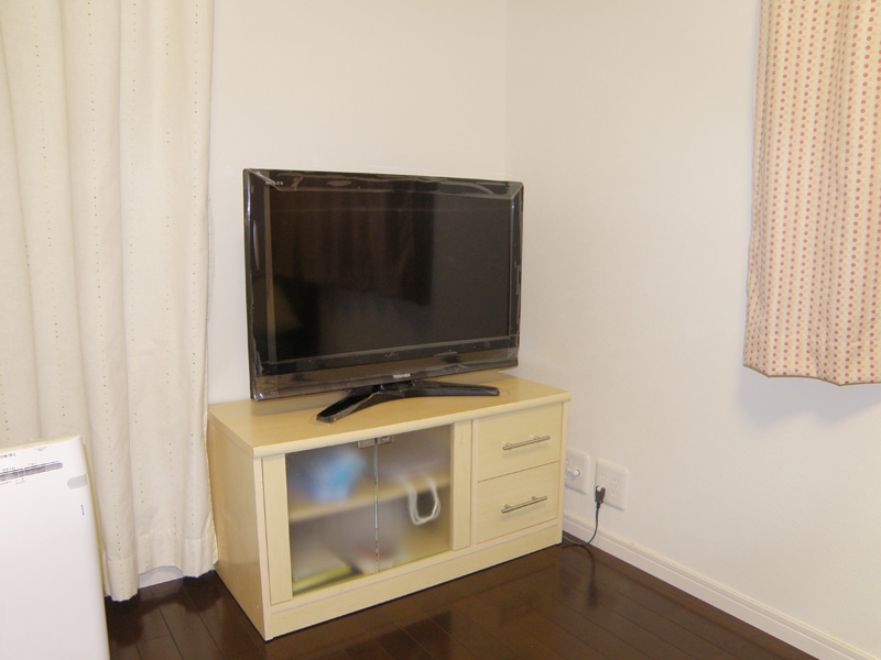 REGZA 32インチ R9000