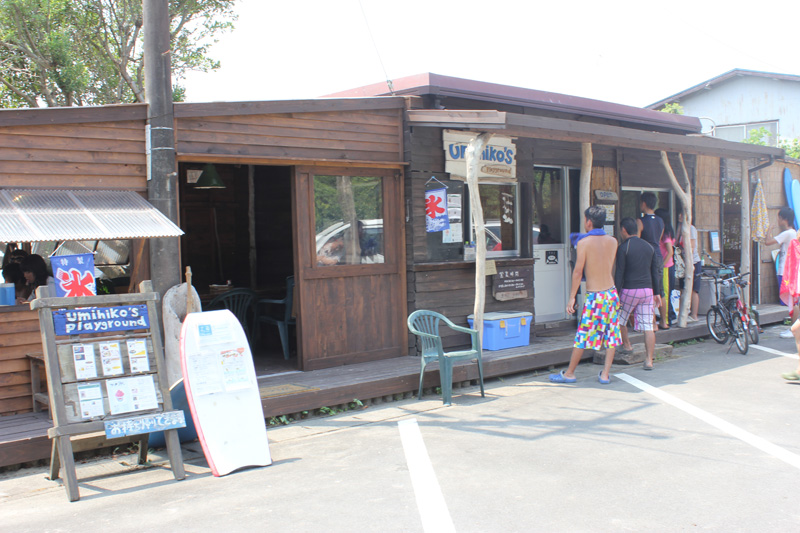 海の家みたいなもの