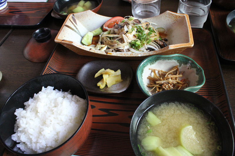 鰹のたたき定食
