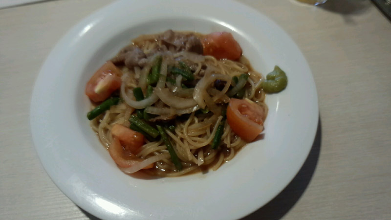 ビーフとトマトの和風スパゲッティ・わさび風味