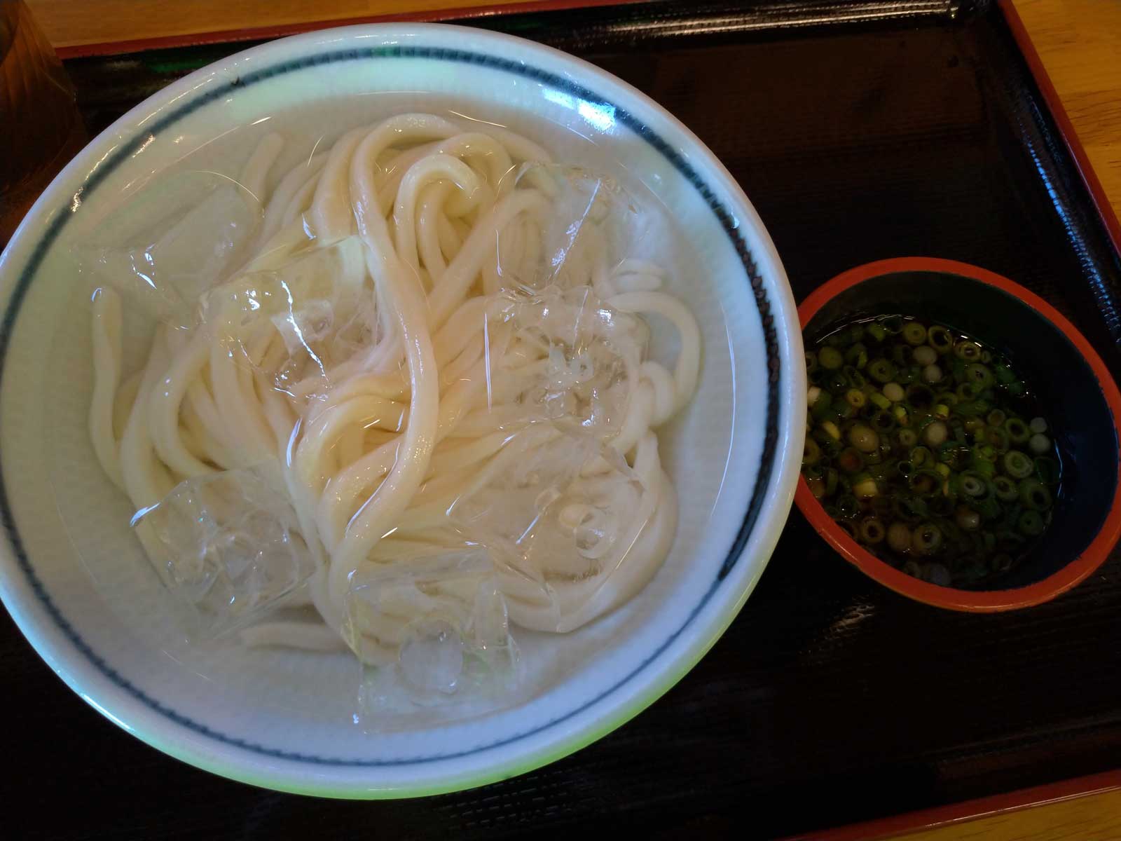 冷やしうどん